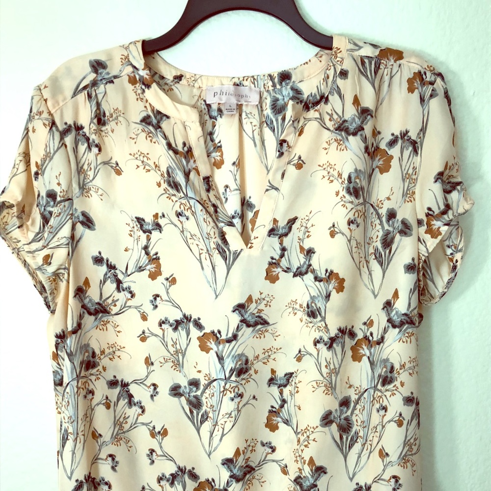 Women’s blouse